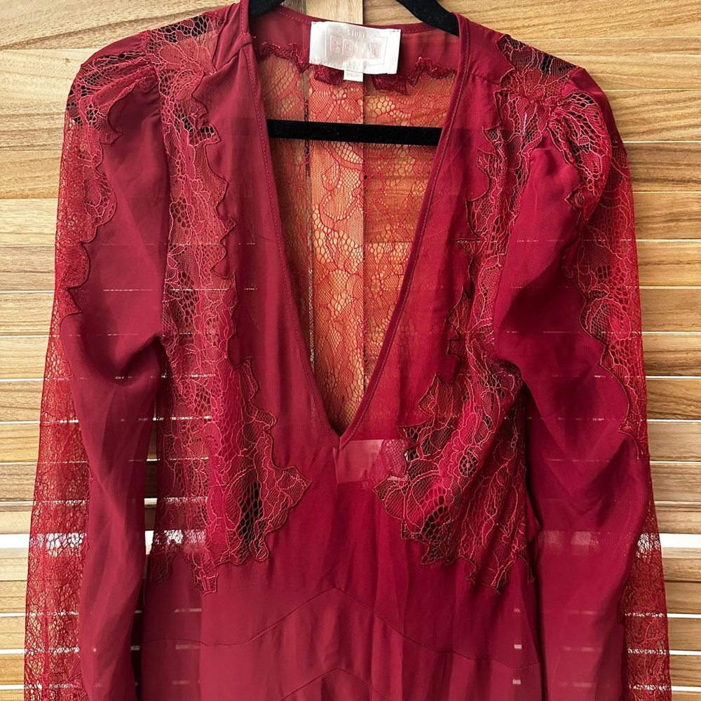 Stone Cold Fox Red Vermont Lacs Gown in burgundy size XS/S - Picture 8 of 10